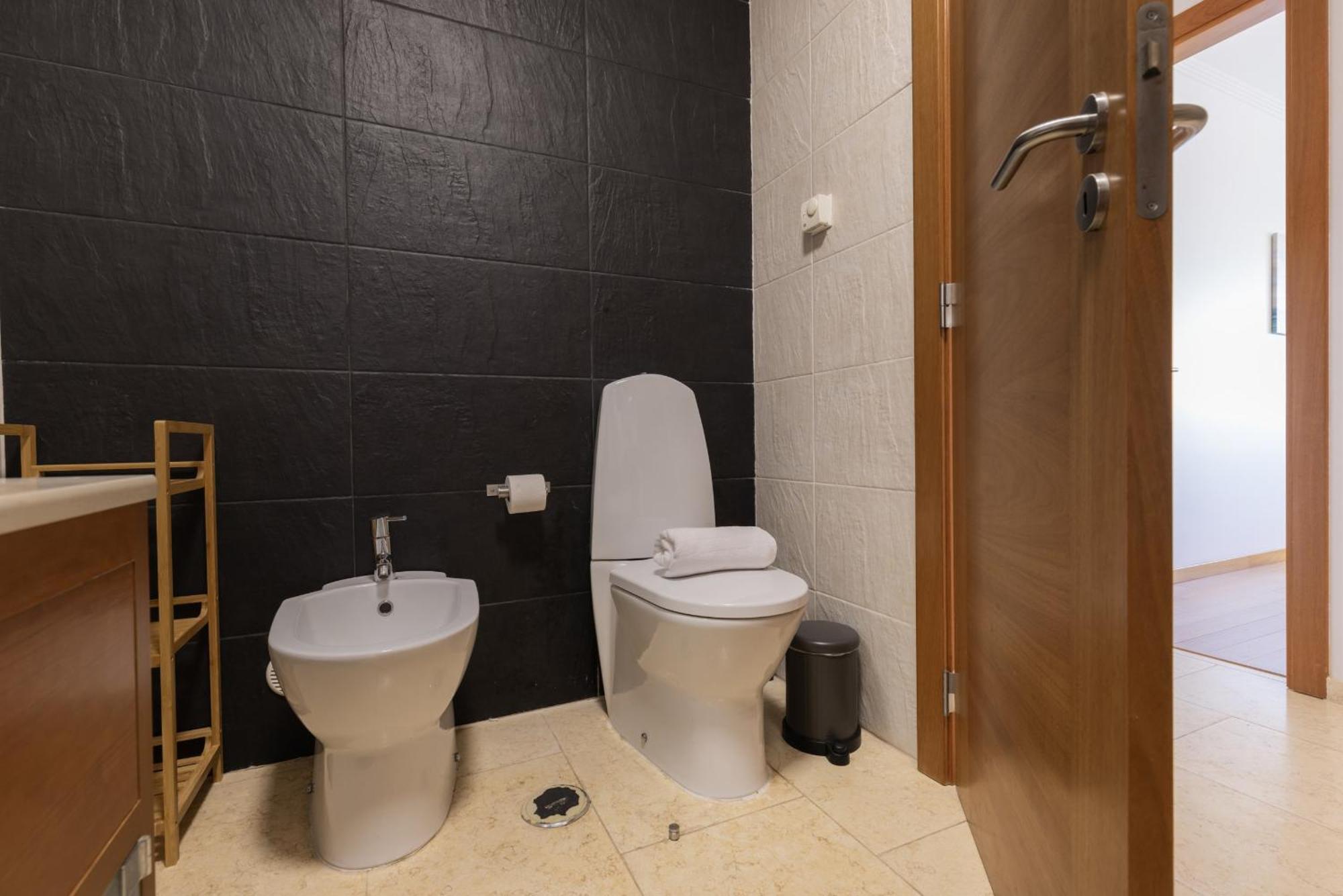 2 Bedroom Relax In Alvor By Innkeeper Exterior photo